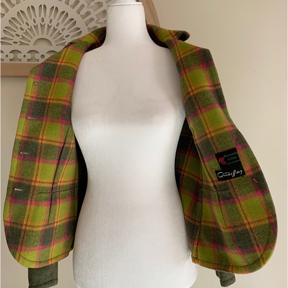 Abercrombie & Fitch Plaid Fitted wool blazer size small - Picture 9 of 13